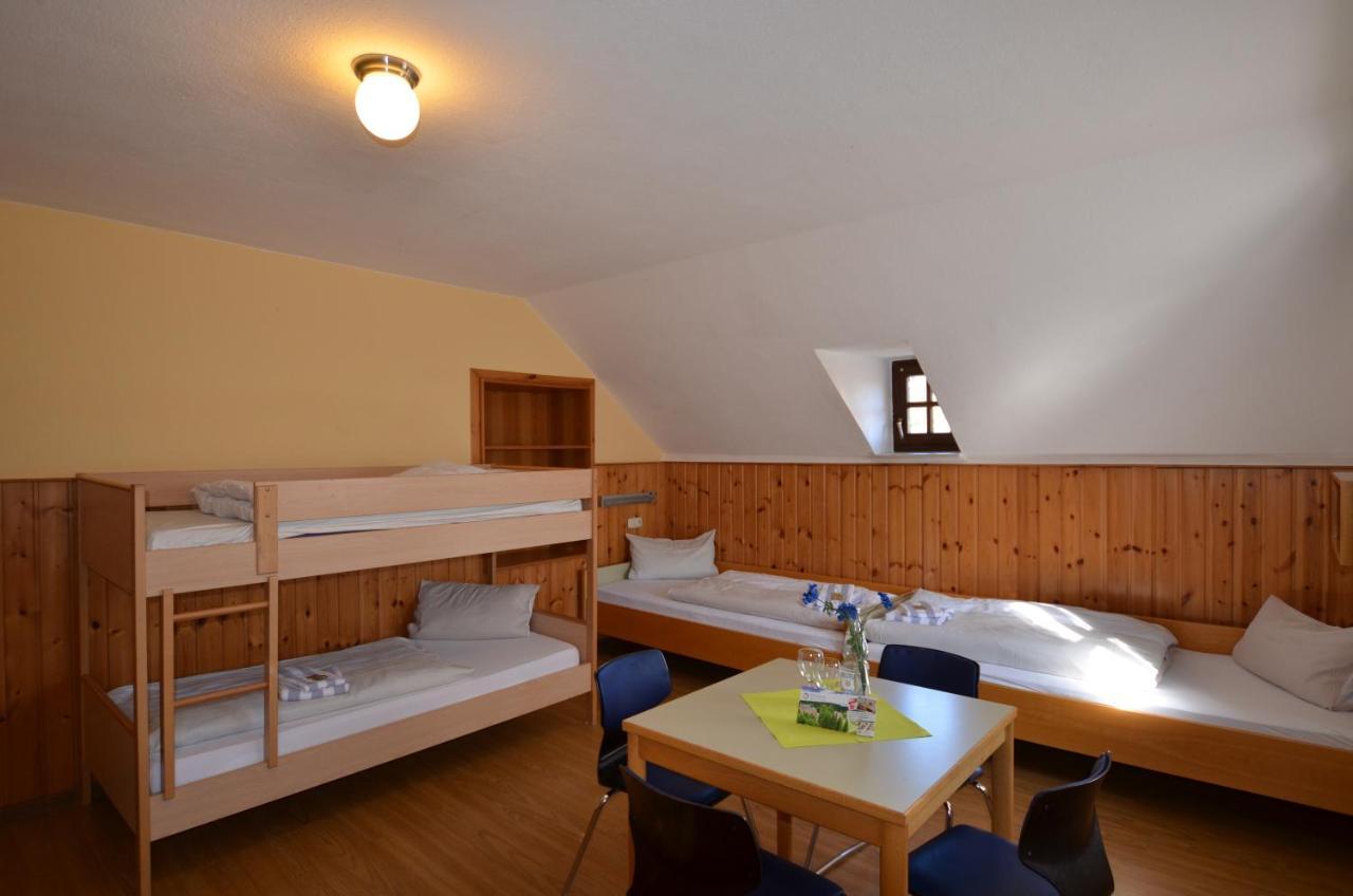 Stiftsberg - Bildungs- Und Freizeitzentrum Kyllburg エクステリア 写真