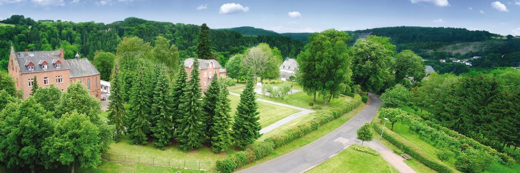 Stiftsberg - Bildungs- Und Freizeitzentrum Kyllburg エクステリア 写真