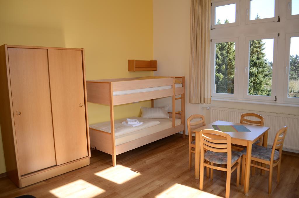 Stiftsberg - Bildungs- Und Freizeitzentrum Kyllburg エクステリア 写真