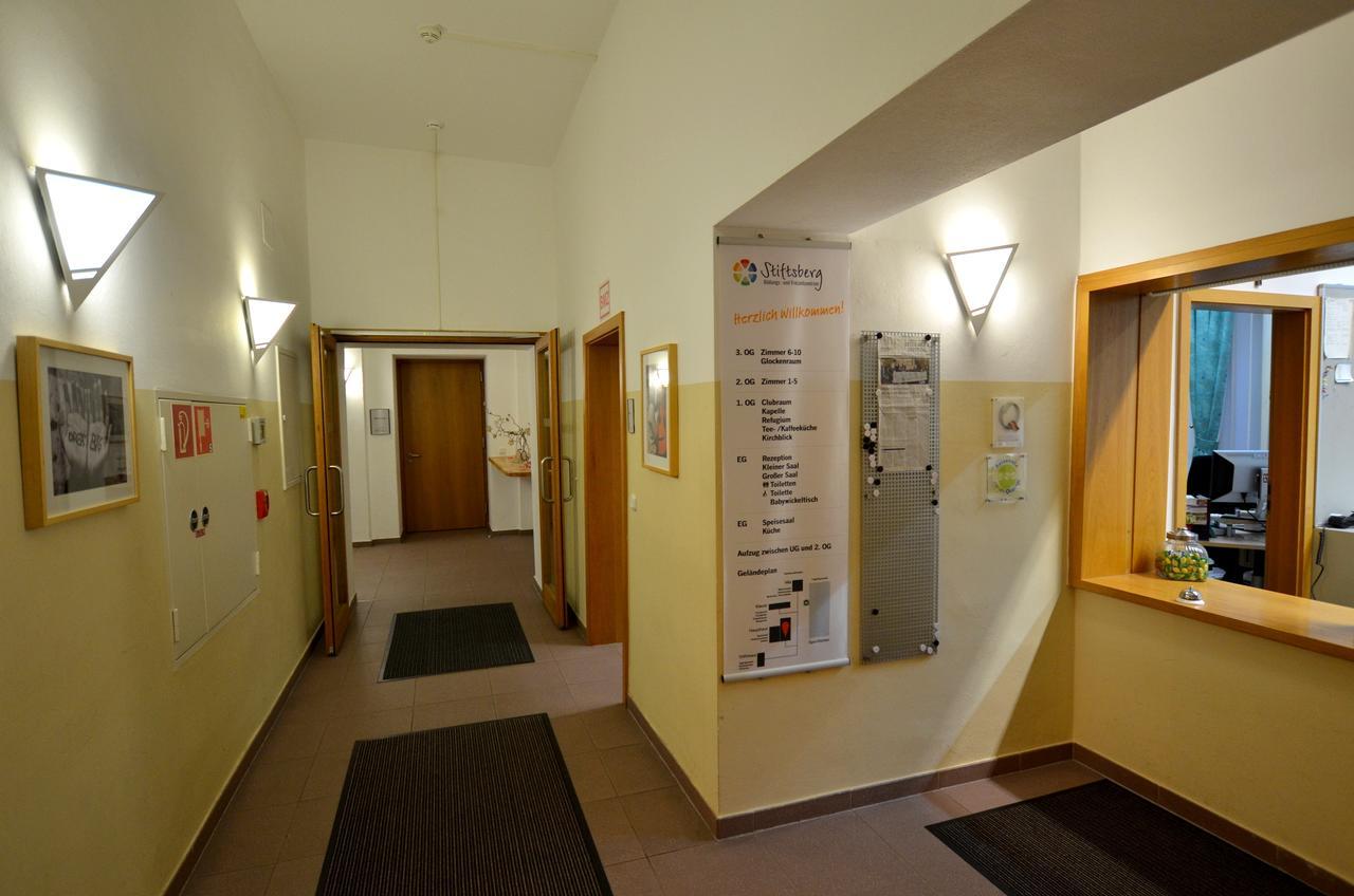Stiftsberg - Bildungs- Und Freizeitzentrum Kyllburg エクステリア 写真