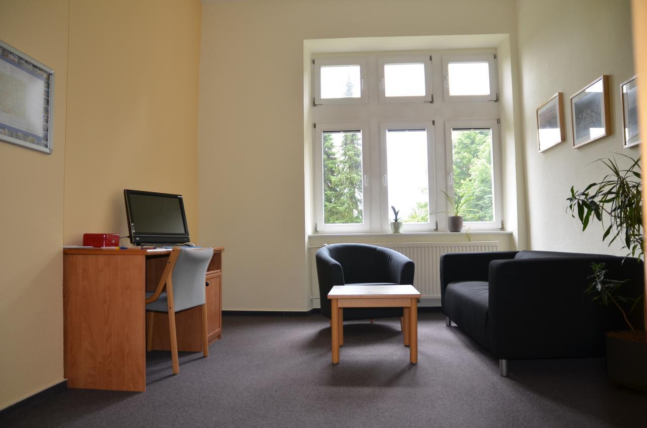 Stiftsberg - Bildungs- Und Freizeitzentrum Kyllburg エクステリア 写真